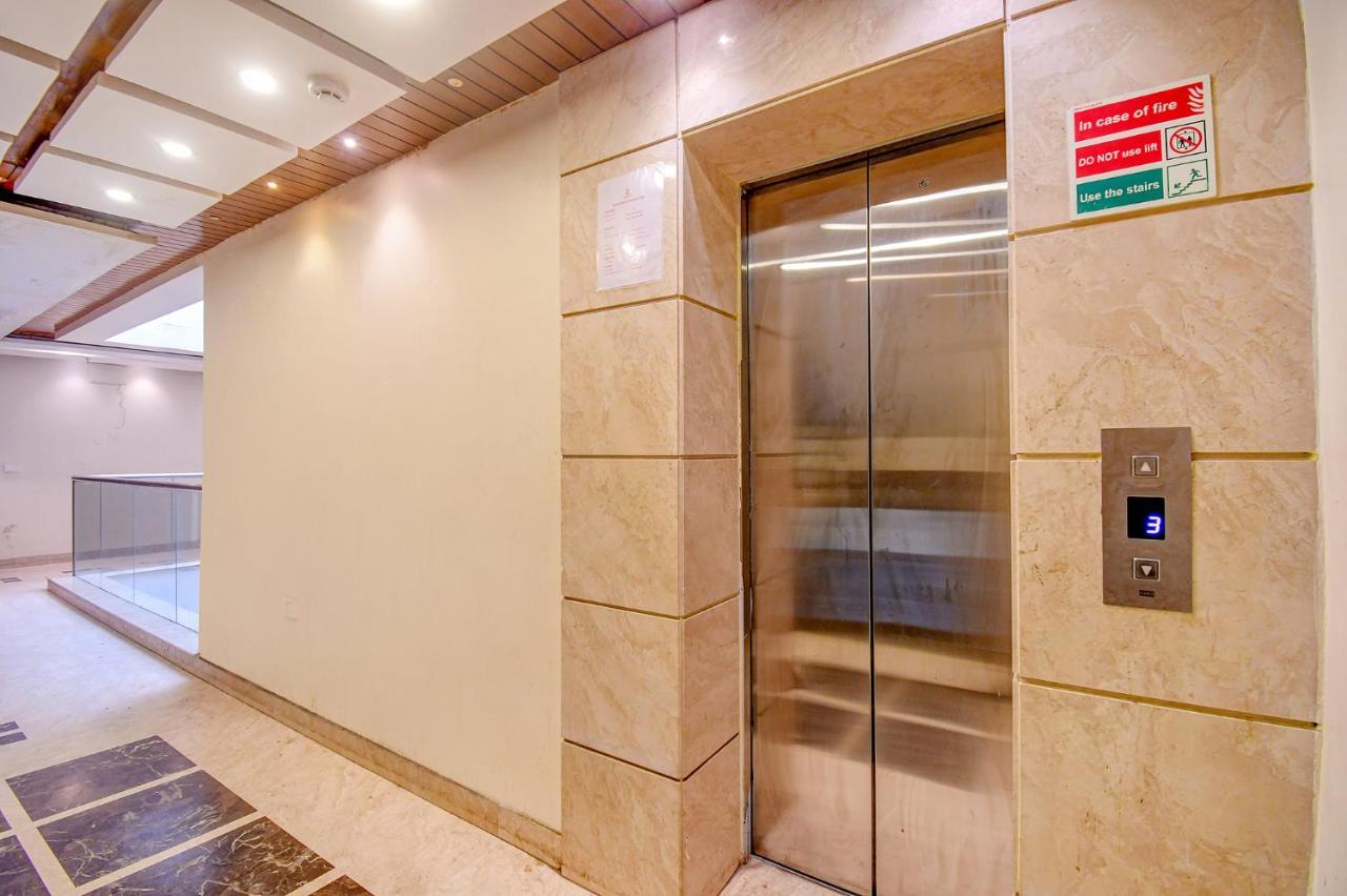 Hotel Radiant Калькутта Экстерьер фото
