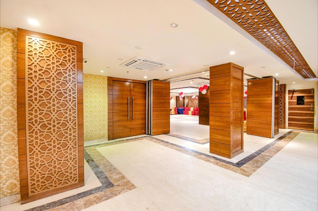 Hotel Radiant Калькутта Экстерьер фото